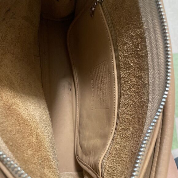 Vintage 90s Coach Sutton Bag 9814 Tan Light Brown Leather Shoulder Crossbody - Picture 12 of 15